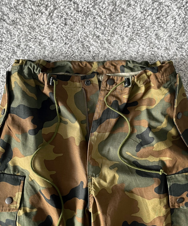 NEEDLES Field pant - cotton ripstop "C-WOODLAND C"