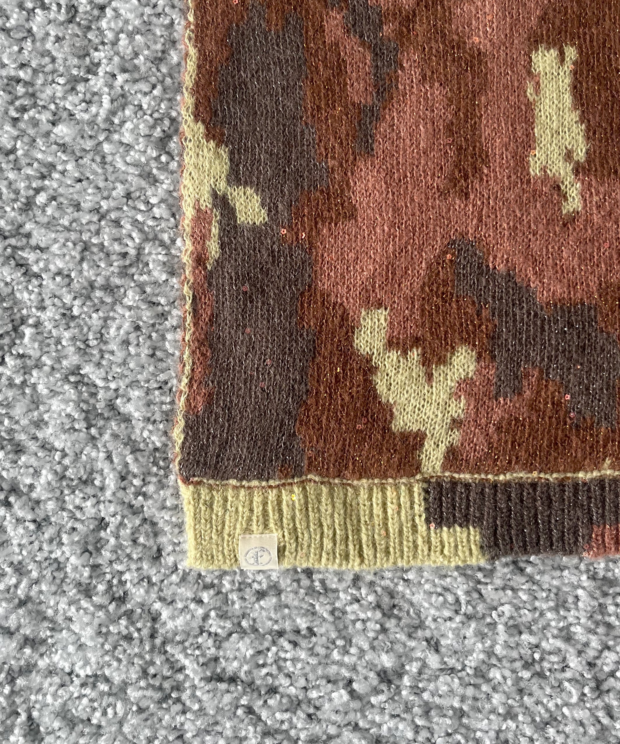 FAF(FAKE AS FLOWERS) Camo scarf "BROWN CAMO"