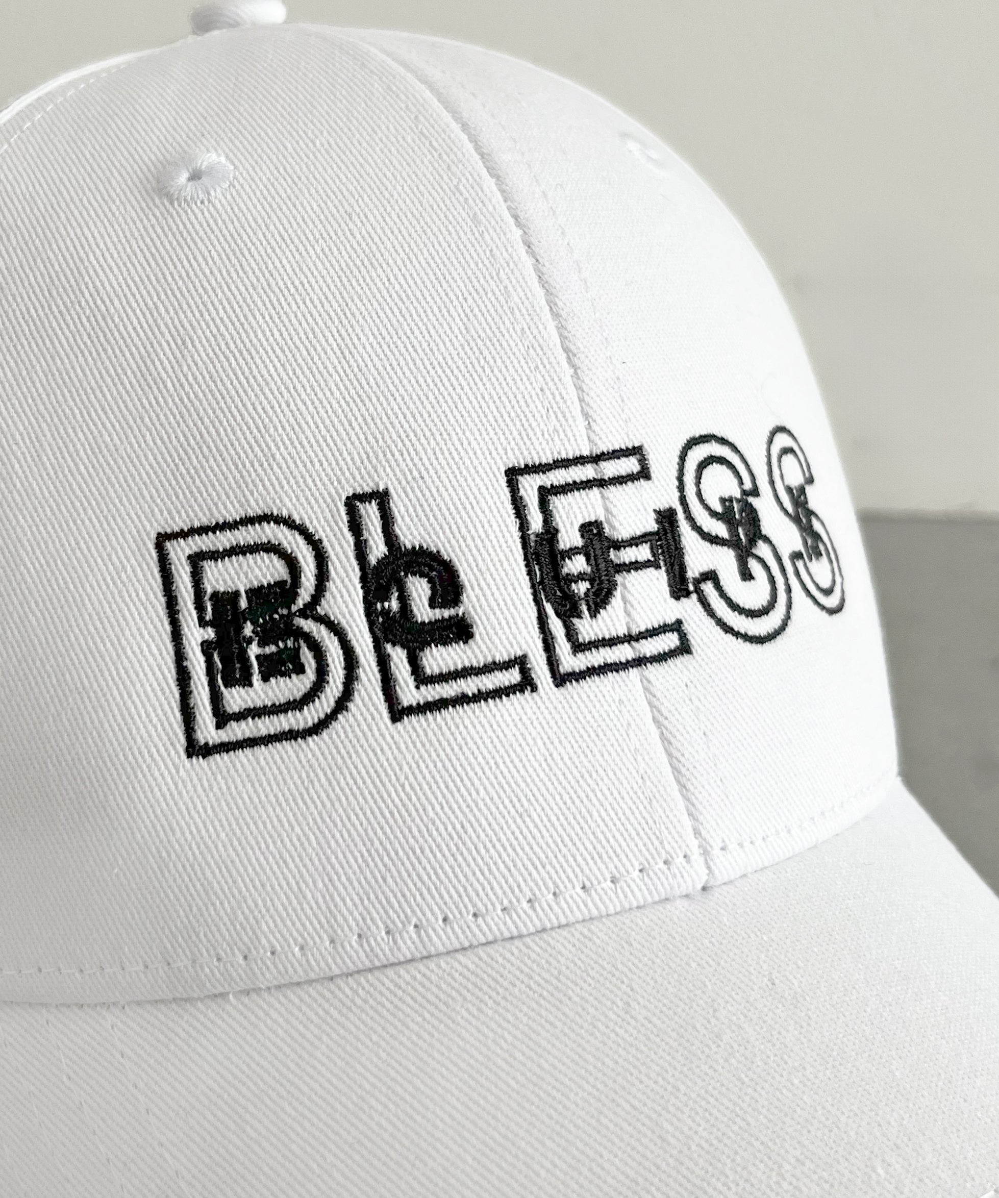 BLESS Be cap "WHITE"