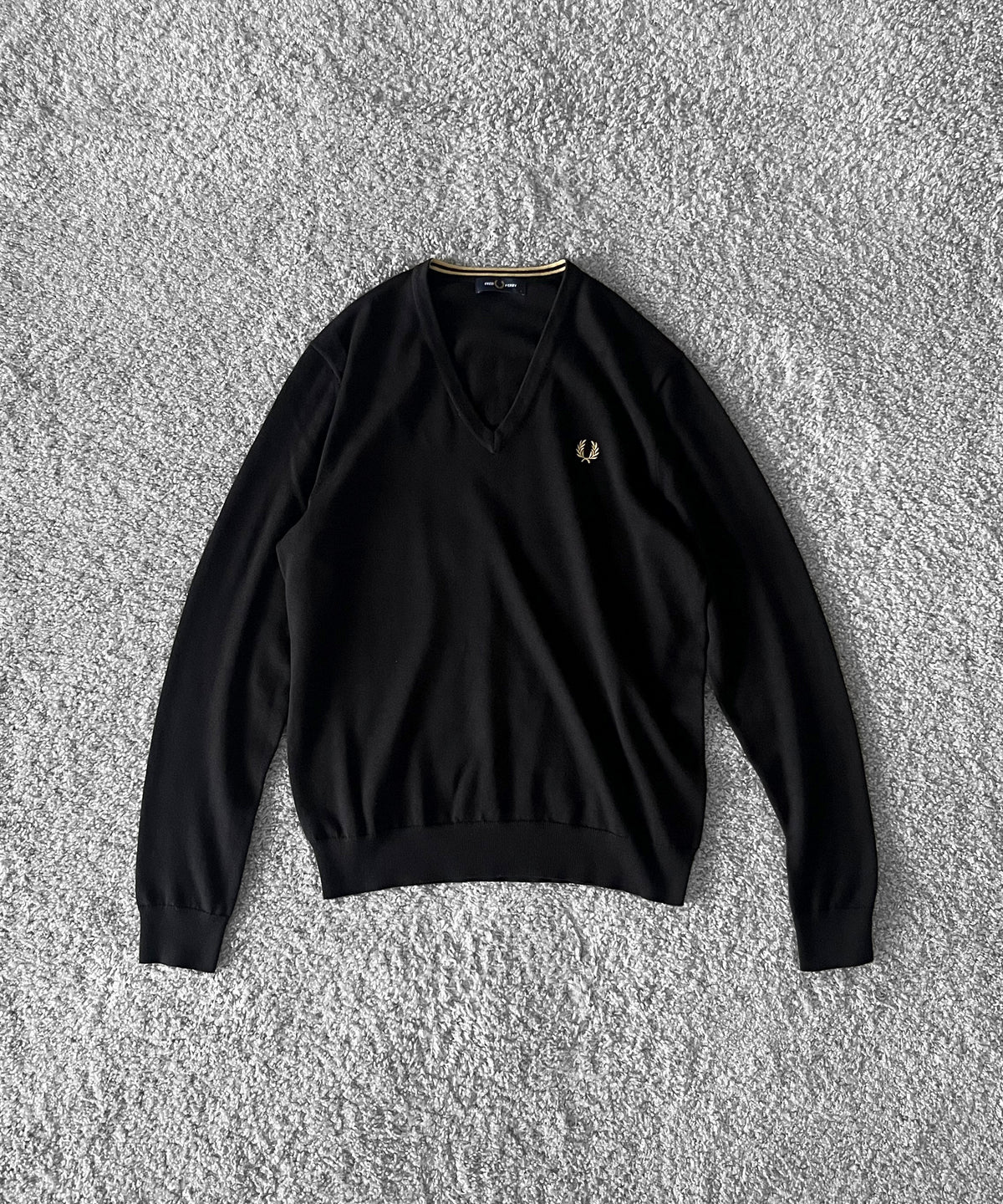 FRED PERRY Classic v neck jumper "NAVY"