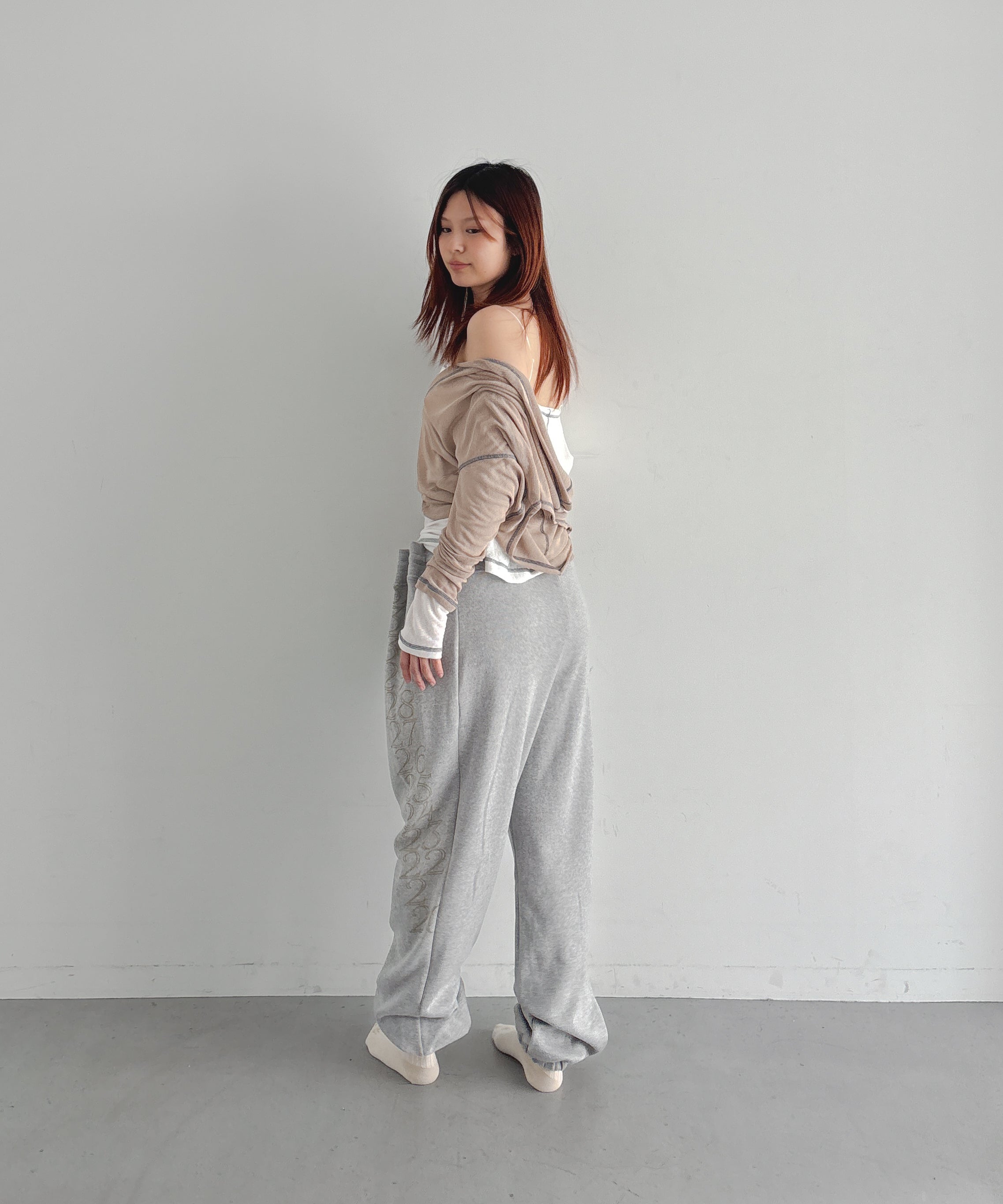 ULIKASANCTUS Back flare mesh top "BEIGE"