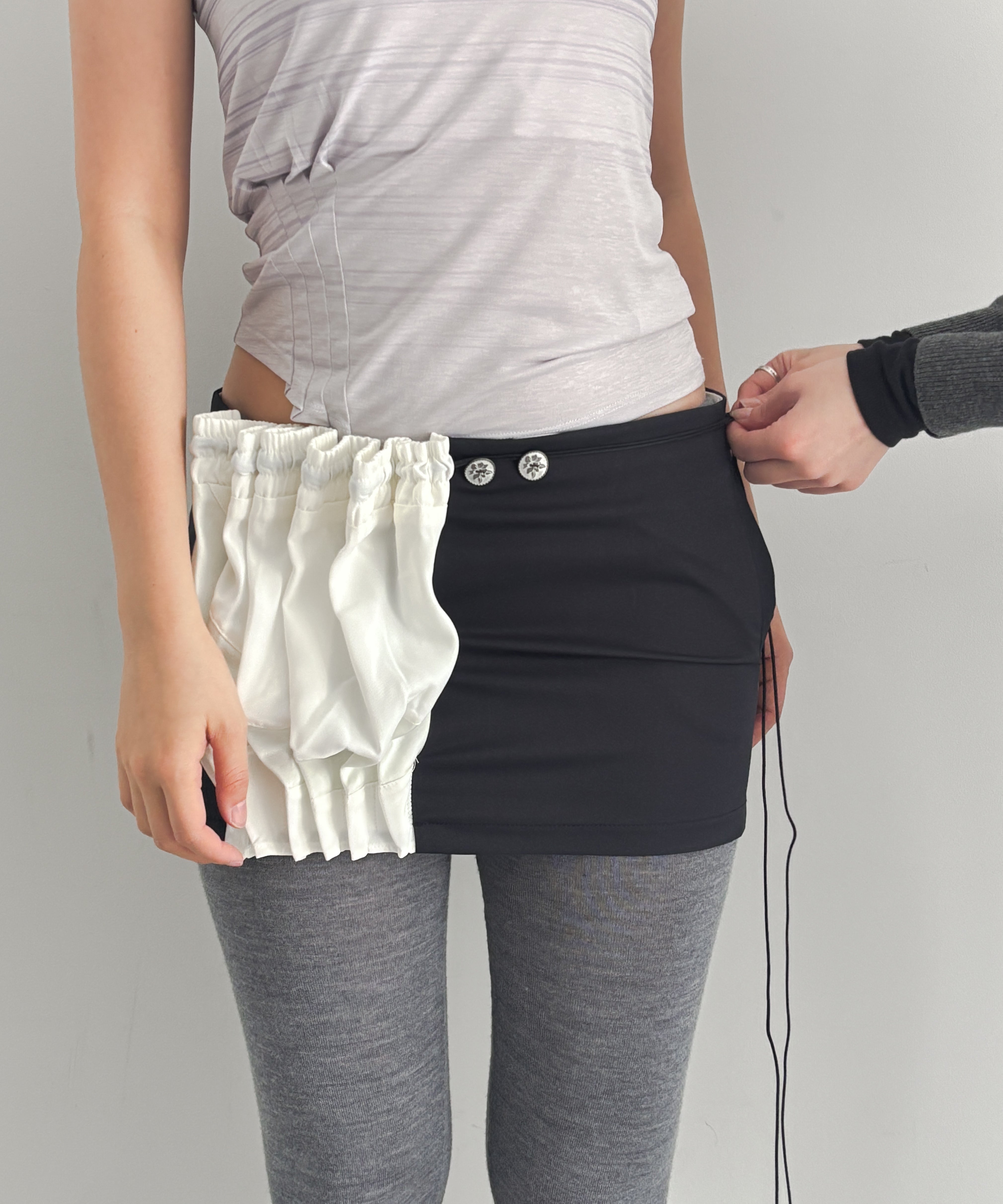 ULIKASANCTUS Curtain mini skirt "NAVY"