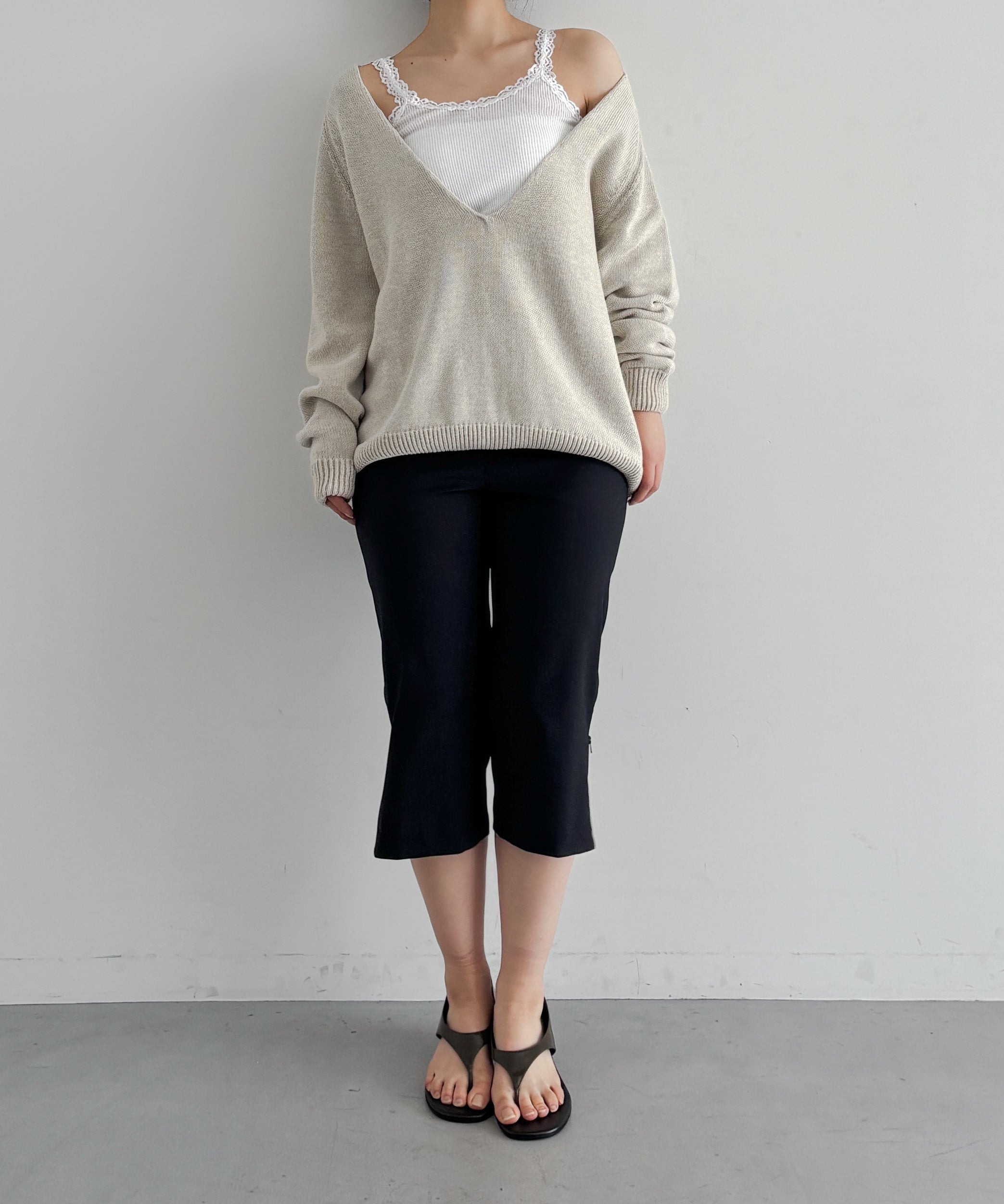 Baserange Soar v neck "GREYMELANG"
