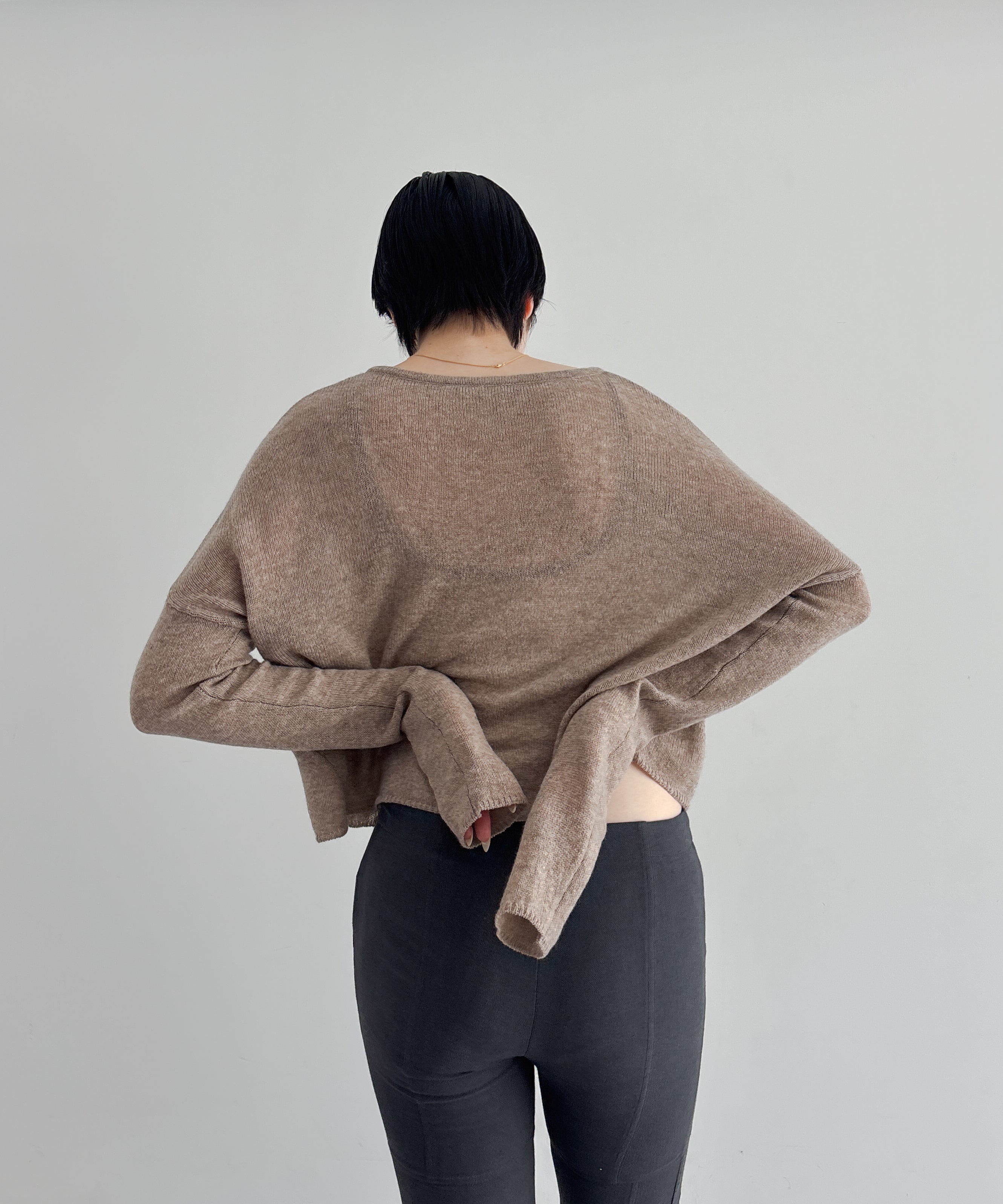 Fax Copy Express Afternoon stretch off-shoulder wrap "KHAKI"