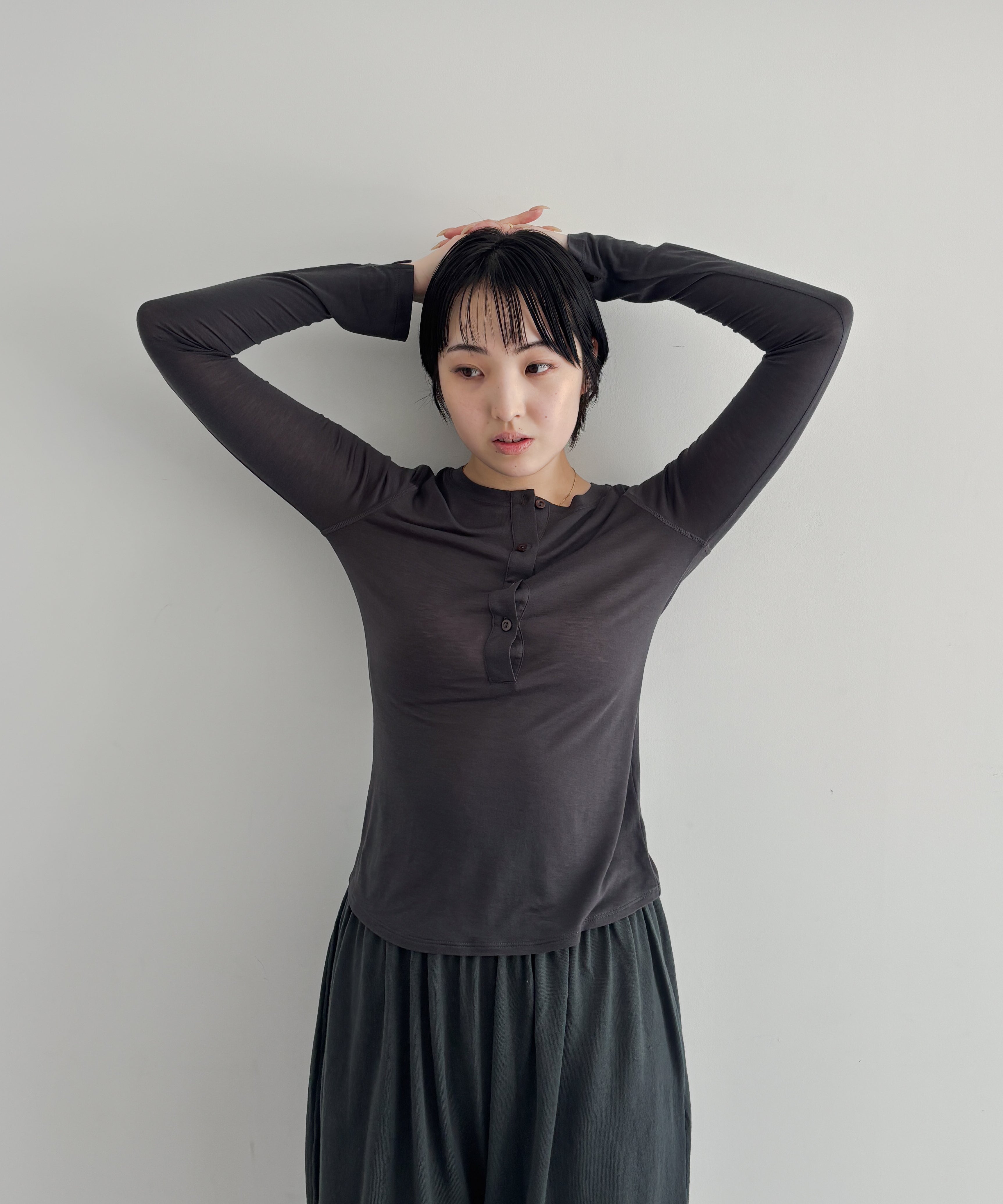 Fax Copy Express Afternoon stretch henley top "DARK GREY"