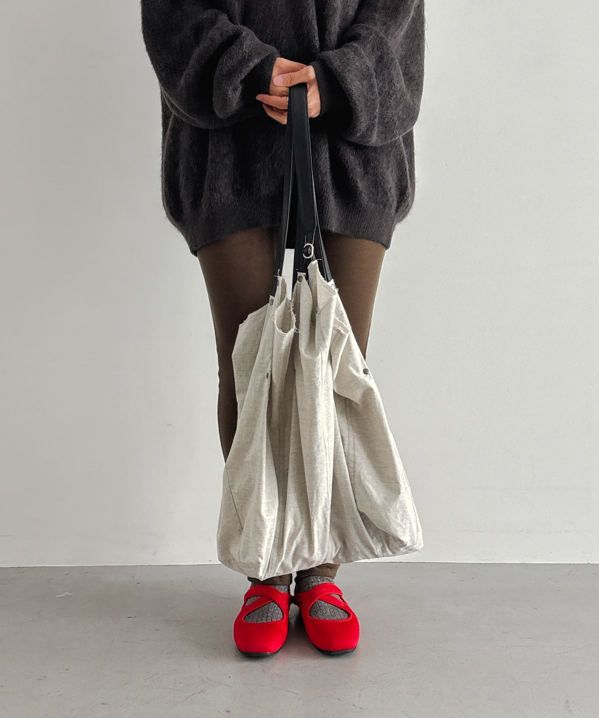 ULIKASANCTUS Four handle bag "NATURAL"
