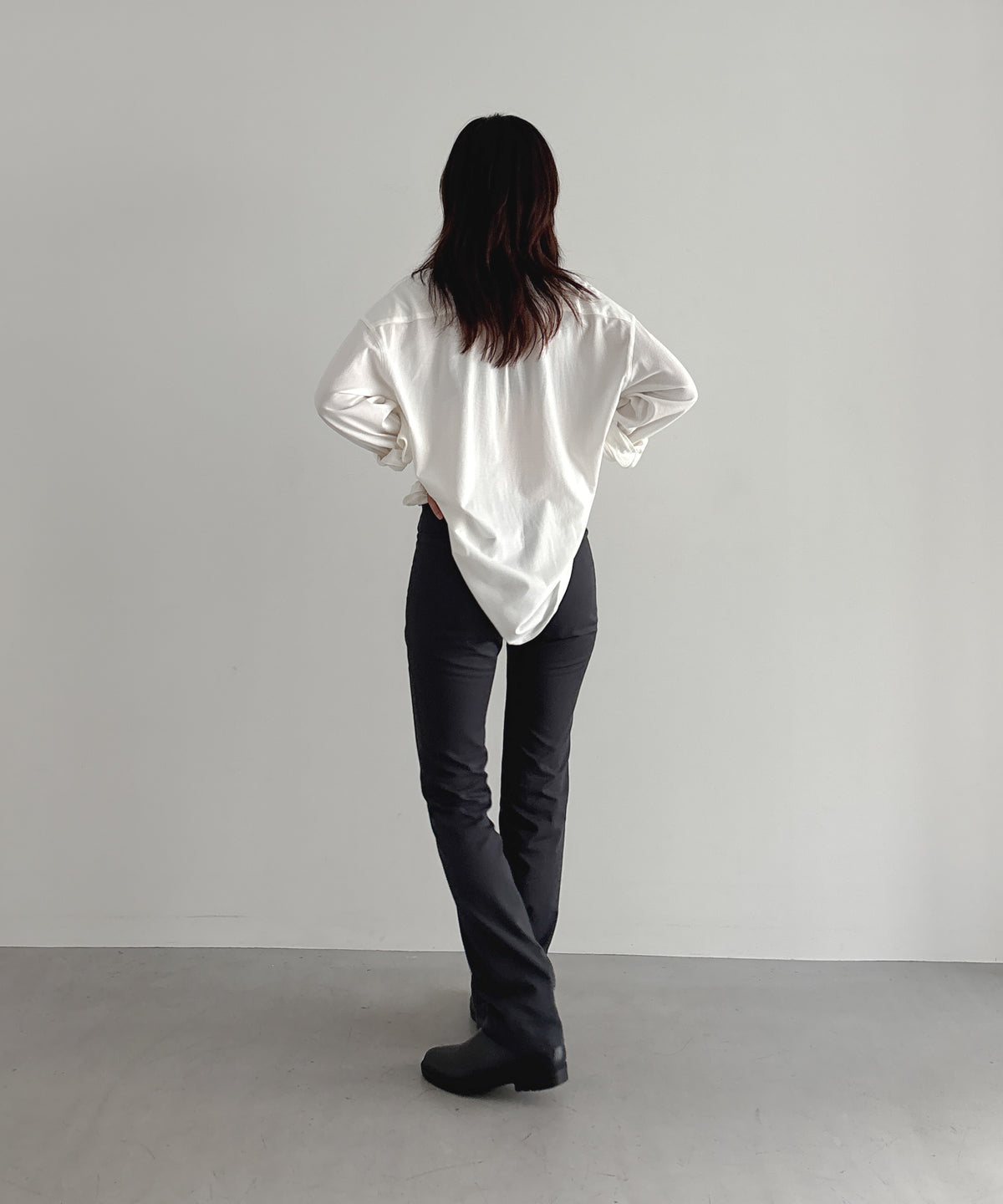 ULIKASANCTUS Brace straight pants "MIDNIGHT"