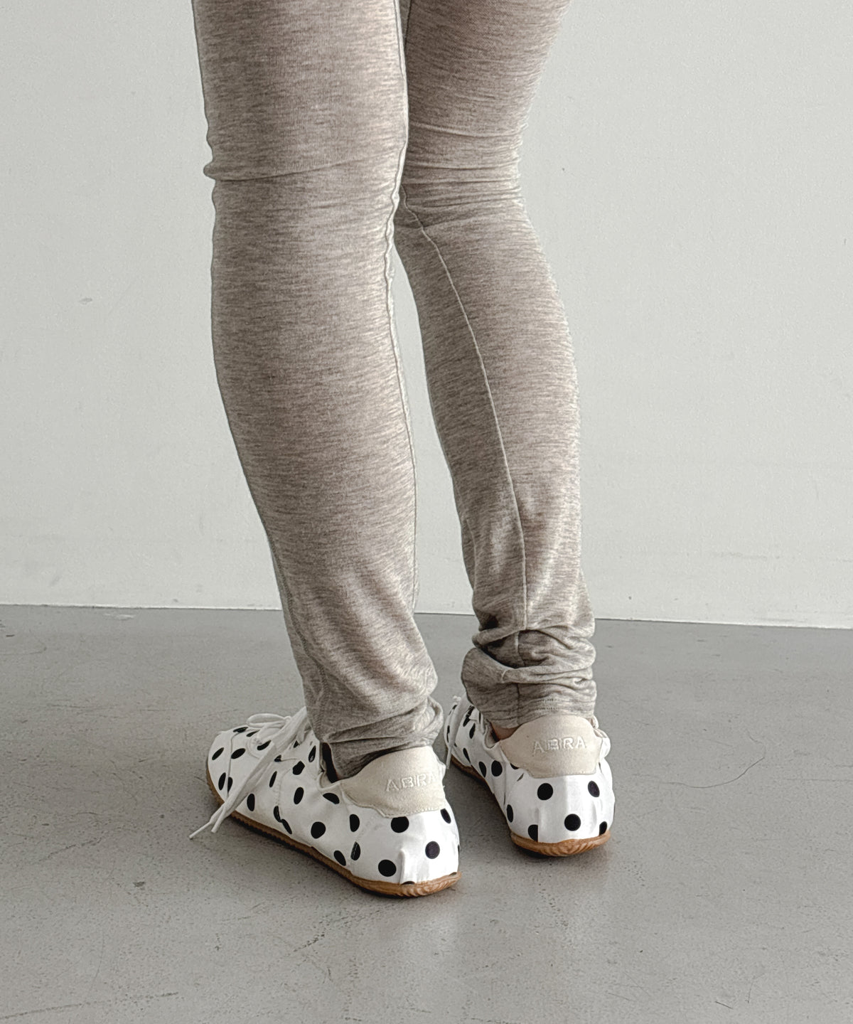ULIKASANCTUS Panneled leggins "DEEP OLIVE"