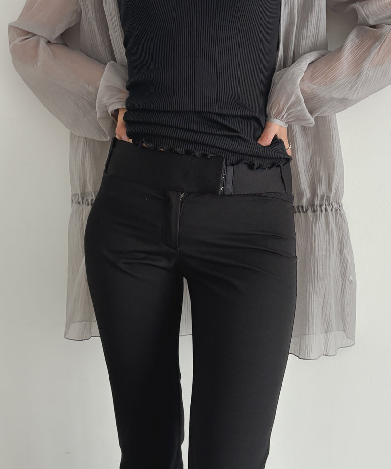 ULIKASANCTUS Brace straight pants "BLACK"