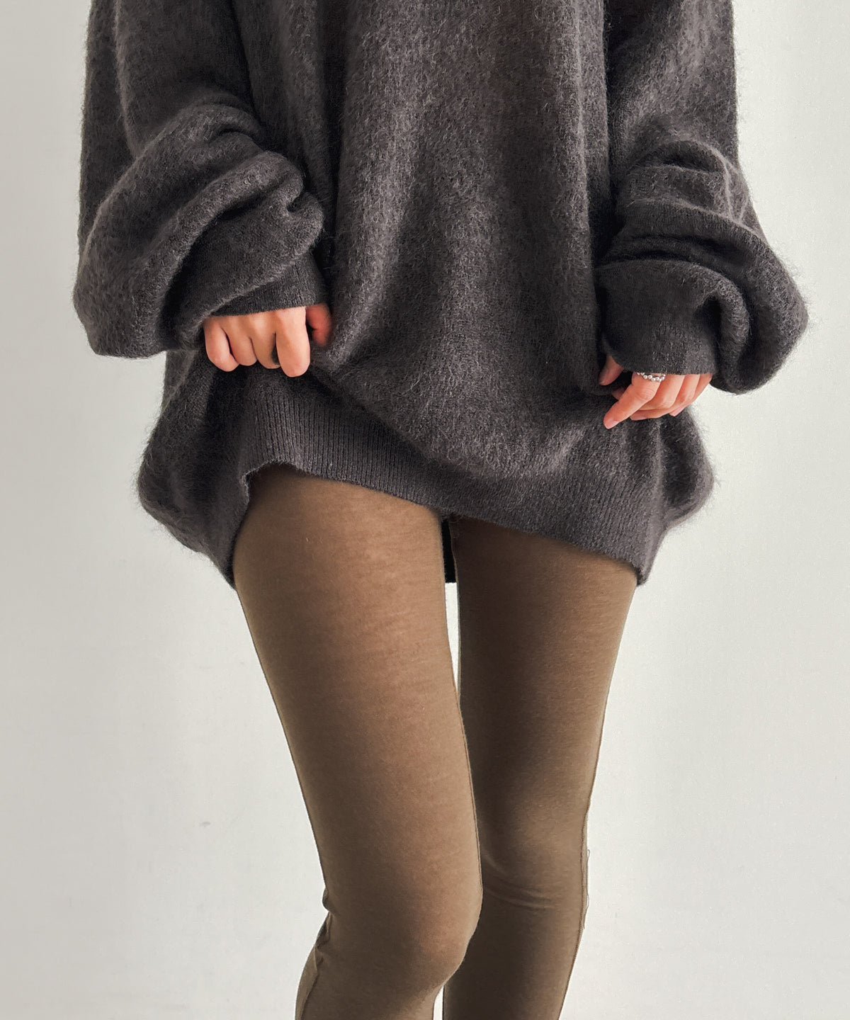 ULIKASANCTUS Panneled leggins "DEEP OLIVE"