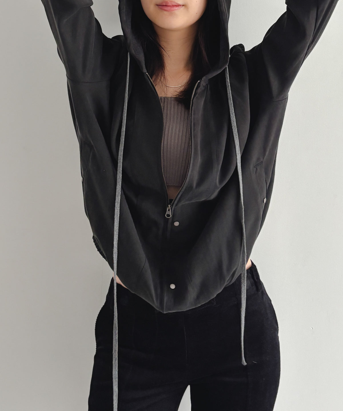ULIKASANCTUS Placket hooded jacket "BLACK"