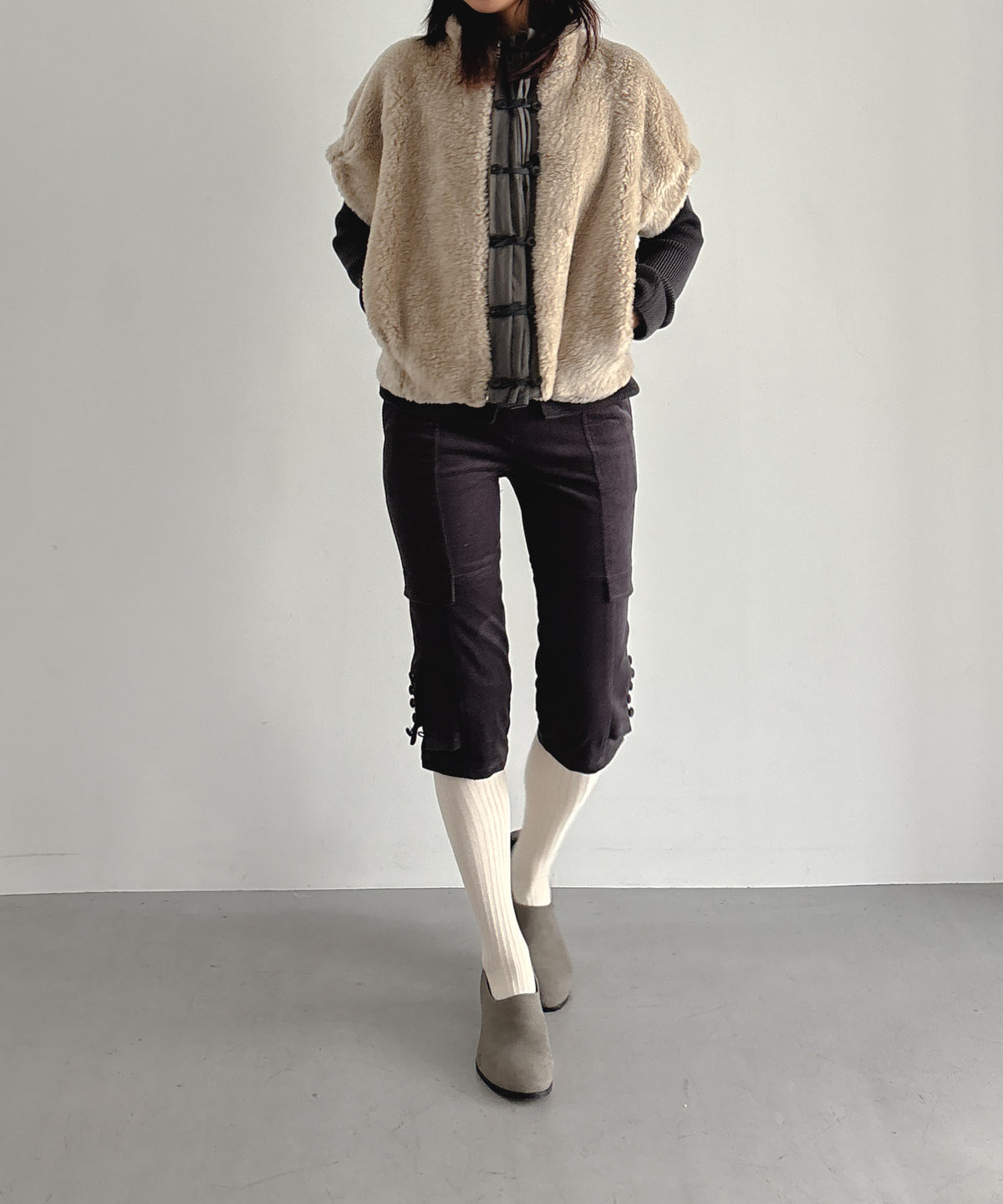 ULIKASANCTUS Puff sleeve fur jacket "BEIGE"