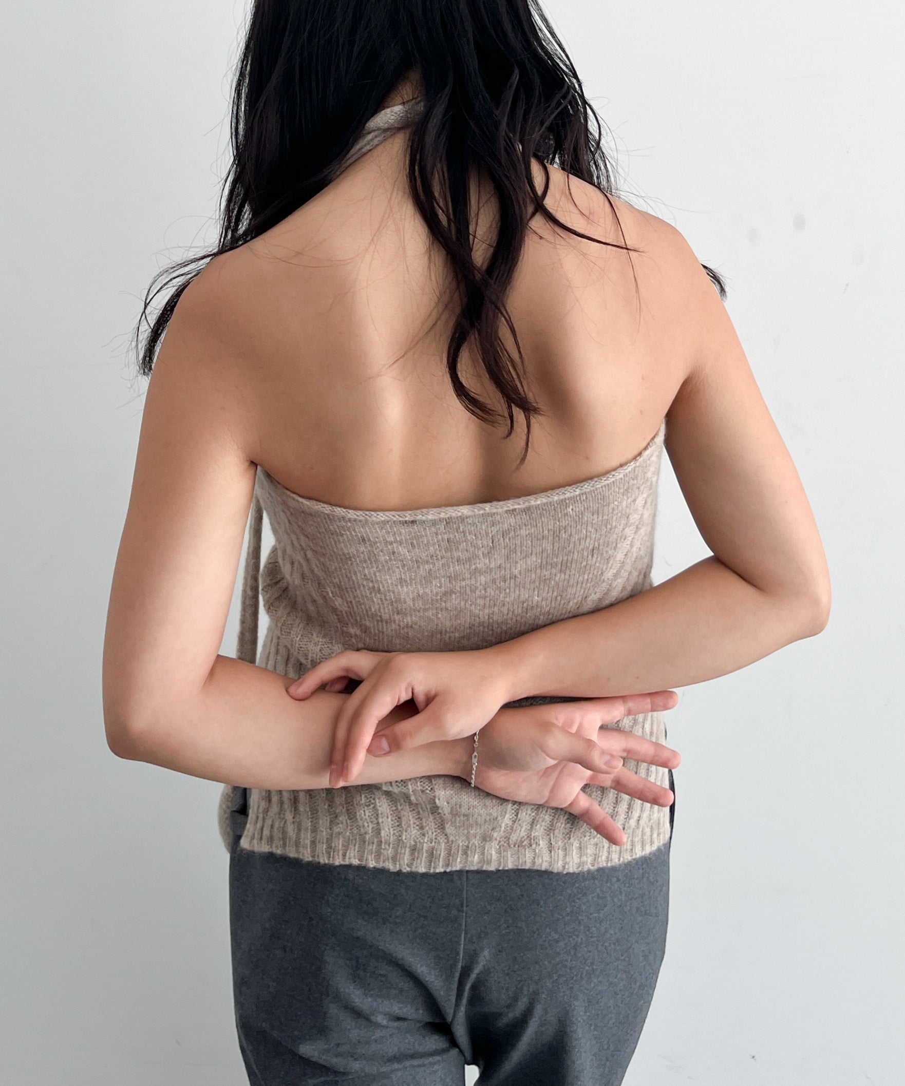 EMILY DAWN LONG Swan scarf halter sweater "BLACK"