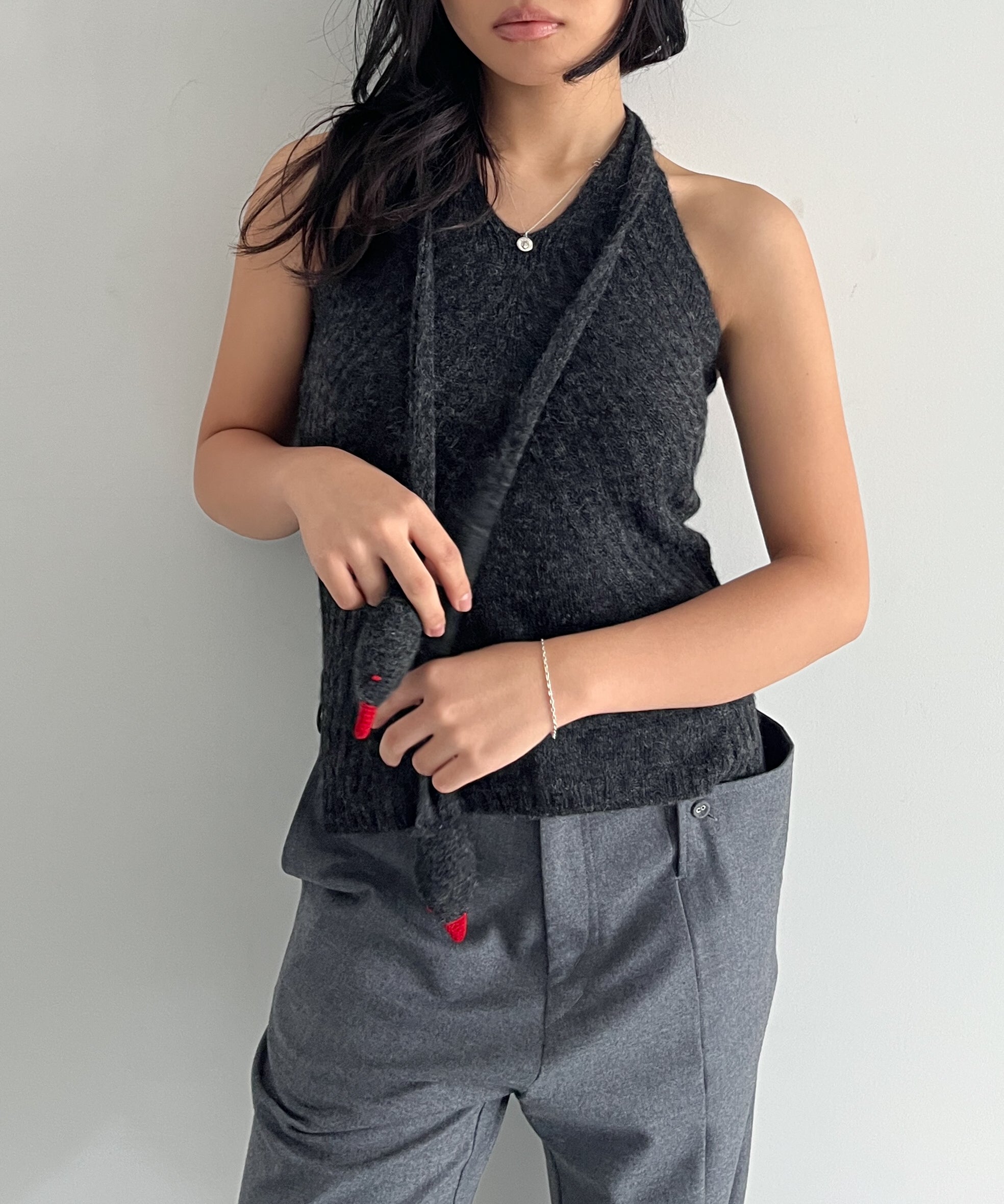 EMILY DAWN LONG Swan scarf halter sweater "BLACK"