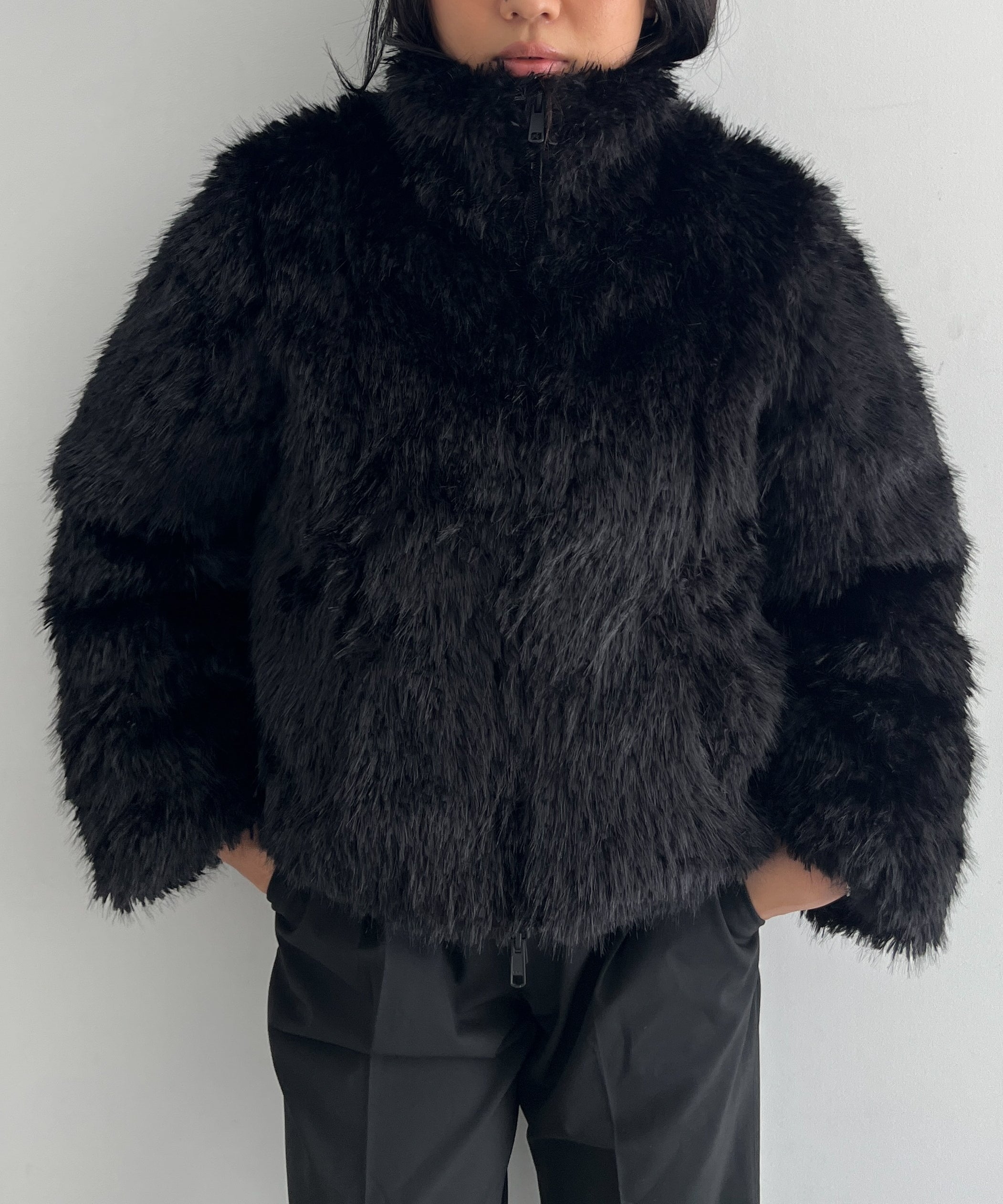 LOADINGROOM Reversible faux fur down jacket "BLACK"