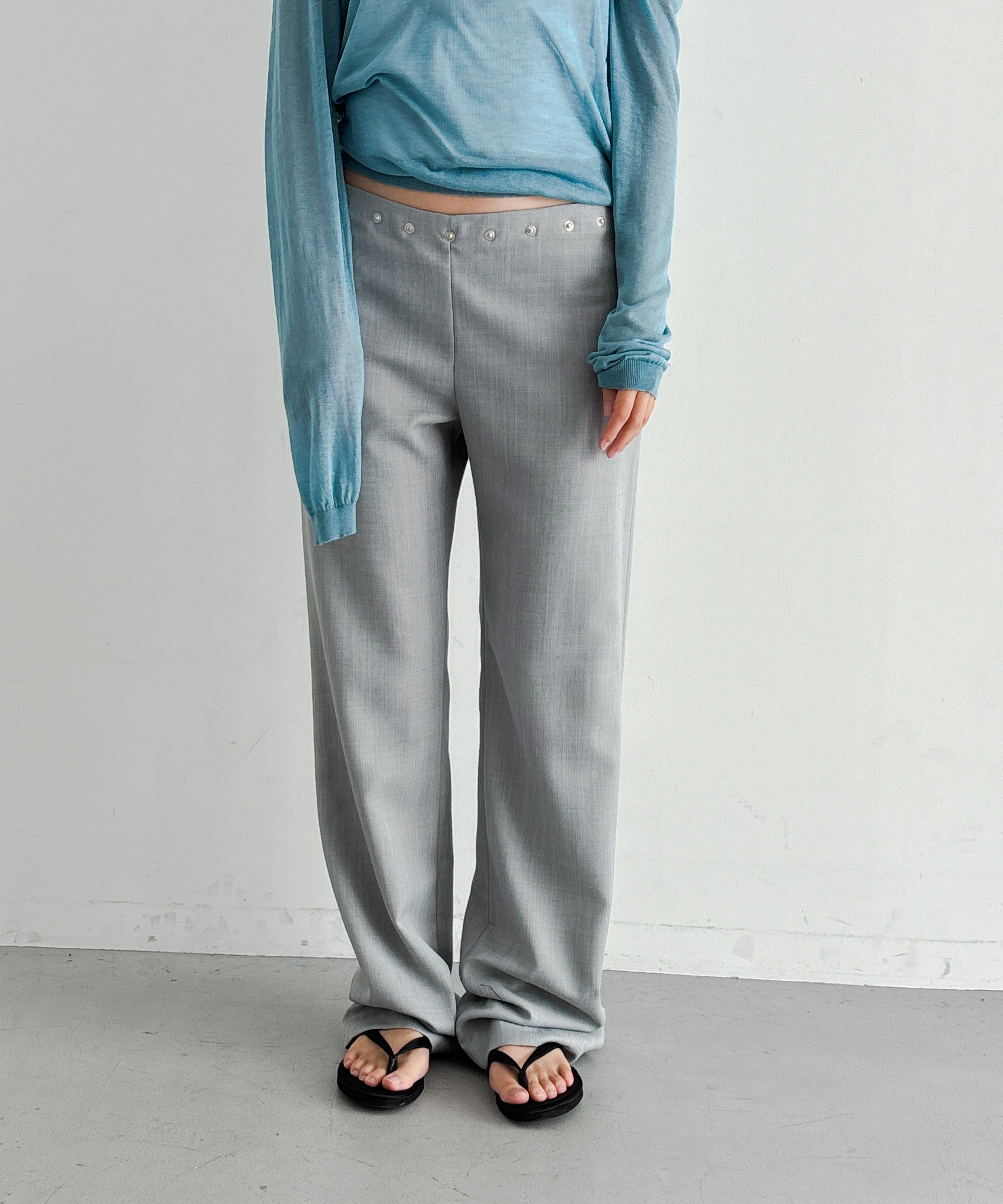 Paloma Wool Dain snaps "LIGHT GREY"