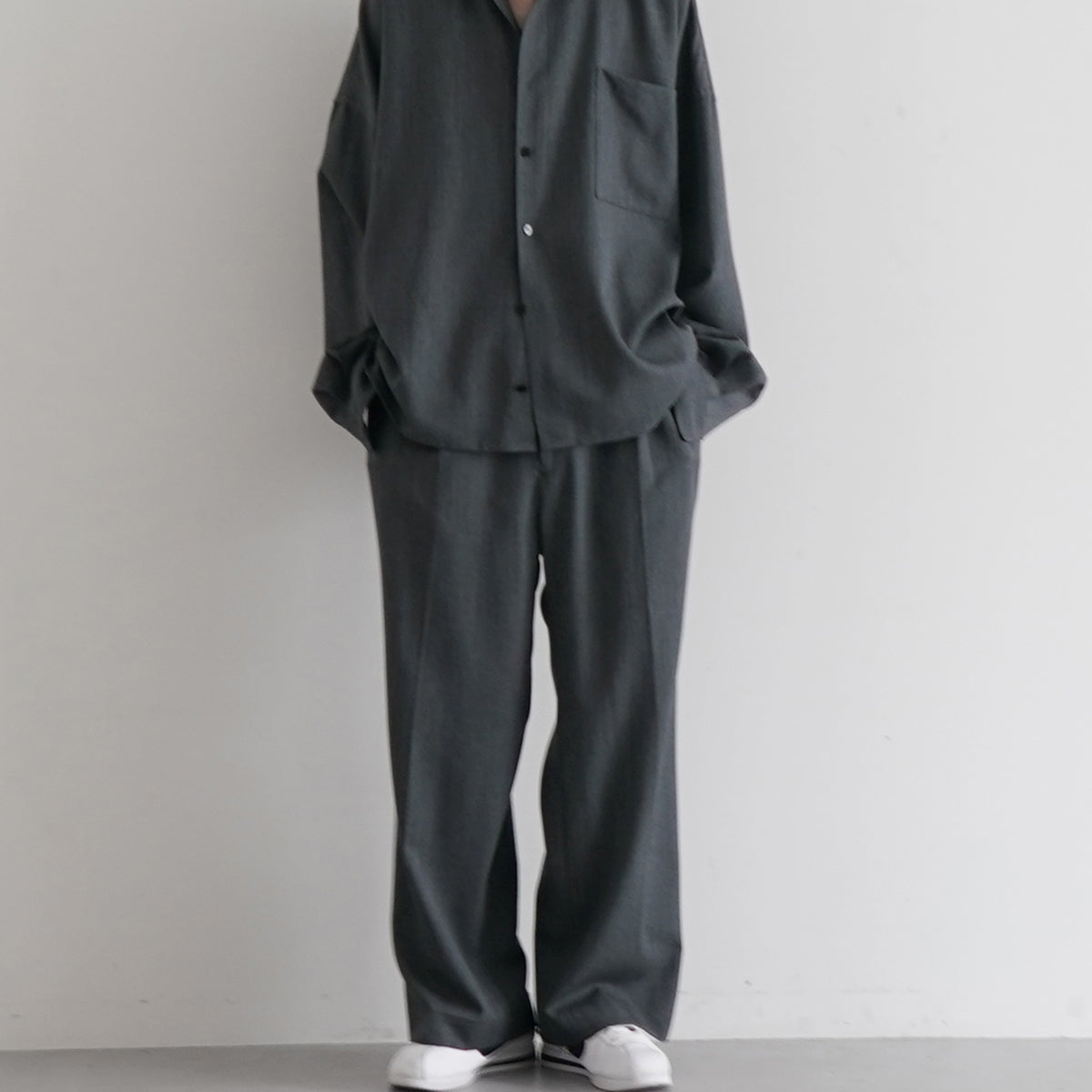 whowhat フーワット　セットアップ　シャツ　パンツ d1_894fd419-7bfc-4716-8d4a-