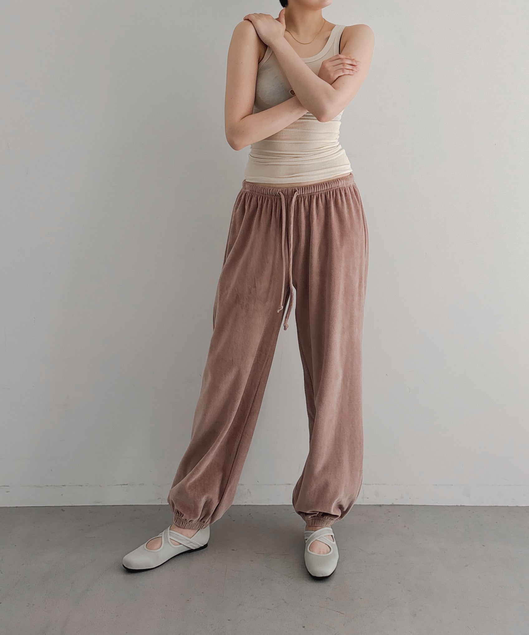 Baserange Pillow sweatpants "TECTOBROWN"