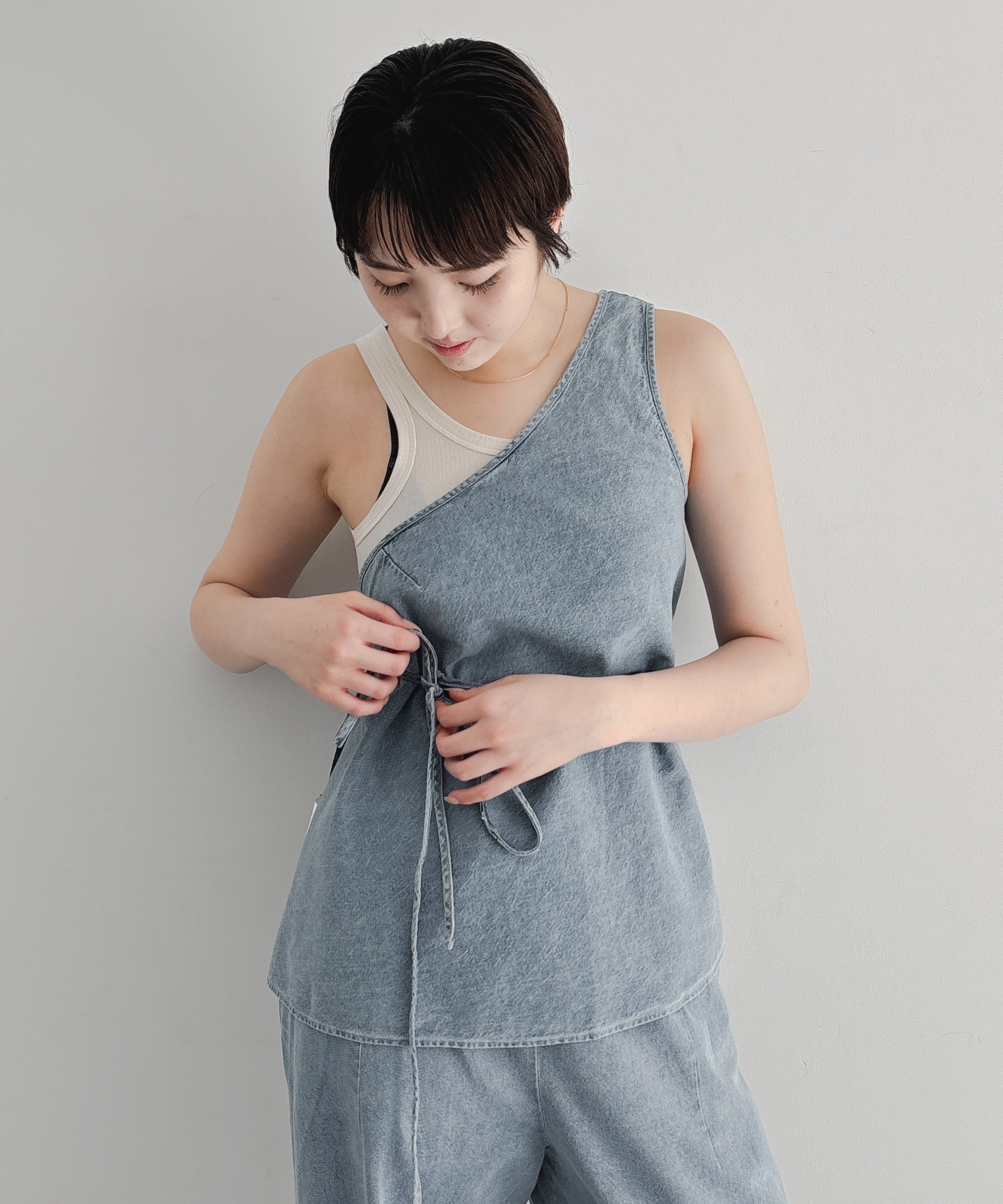 Baserange Eye top "LIGHTBLUEW"